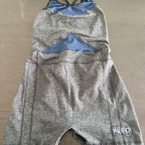 Gray Fleo Singlet